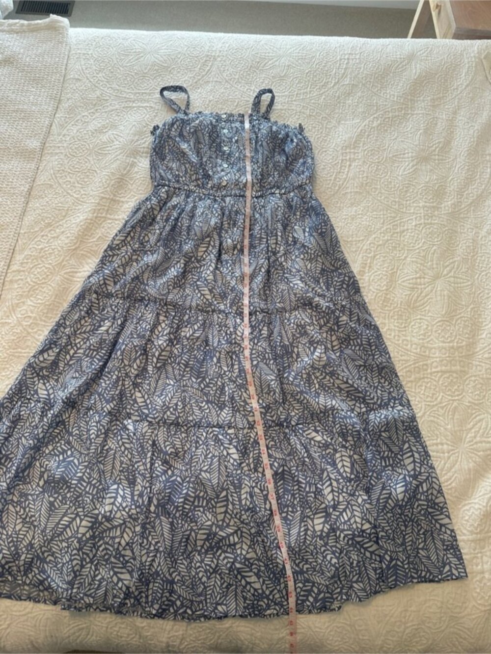 Women’s Maxi Dress Blue and White Leaf-Print - Picture 4 of 8